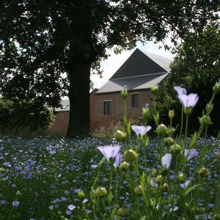 Gites Du Grand Bois Maubeuge Exterior foto